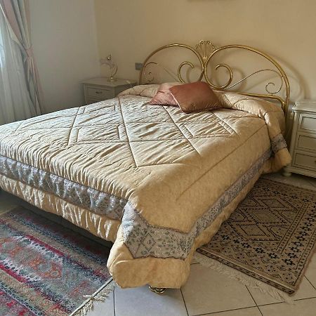 Appartamenti Adrialu Римини Экстерьер фото