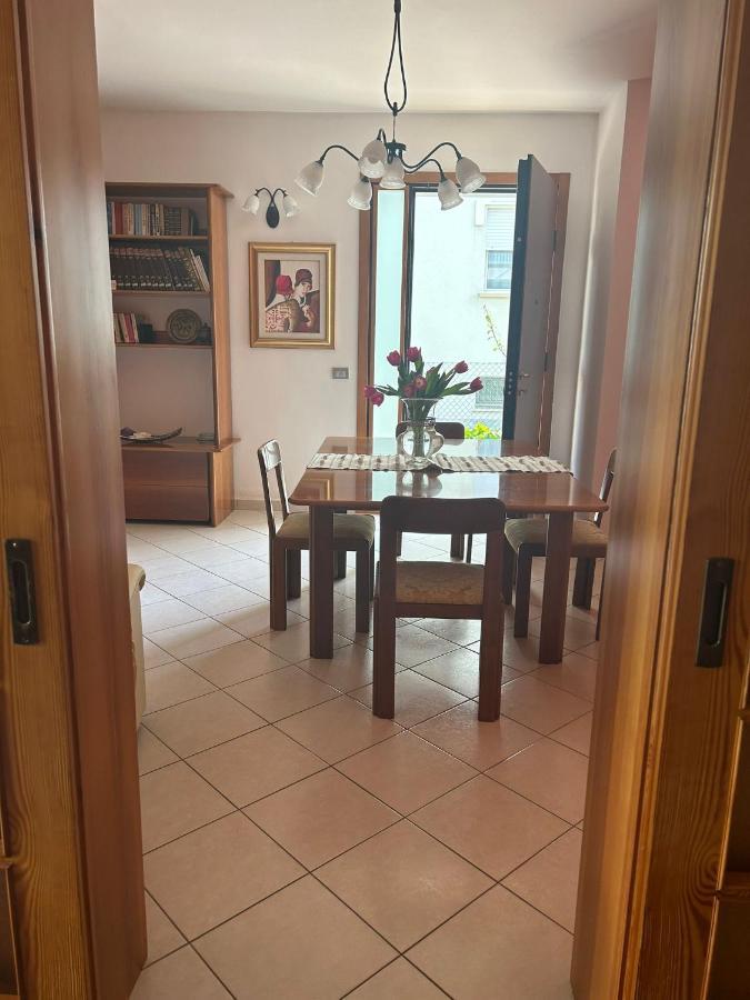 Appartamenti Adrialu Римини Экстерьер фото